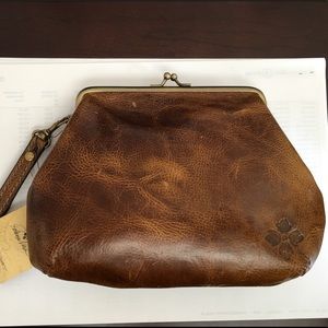 Patricia Nash large wristlet